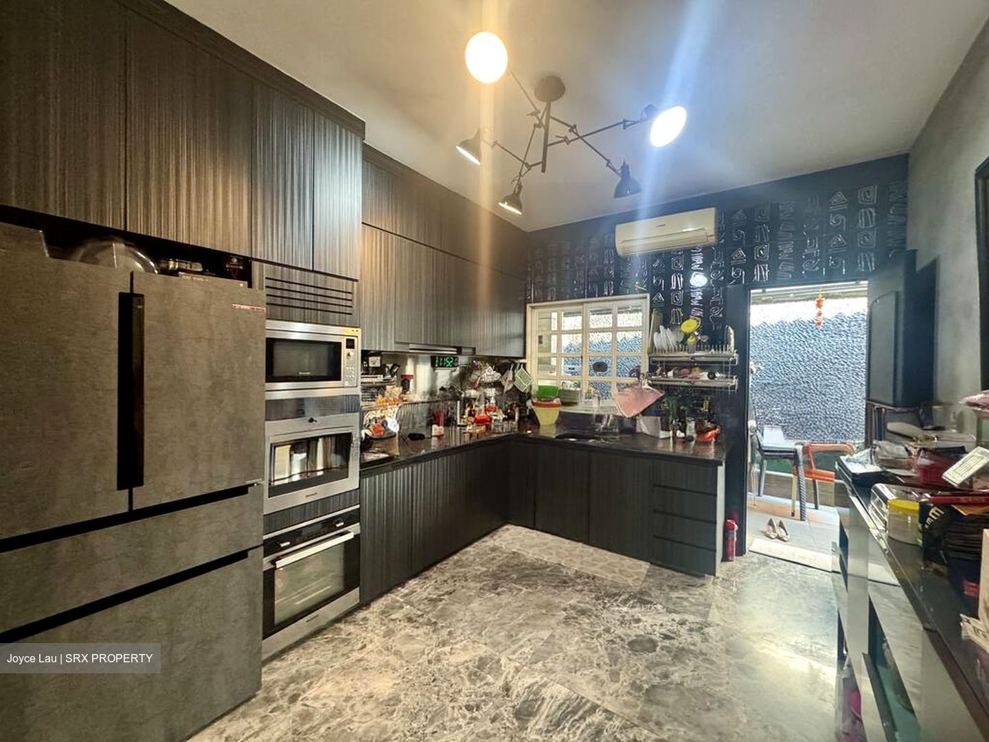 Hillview Villas (D23), Semi-Detached #524499571